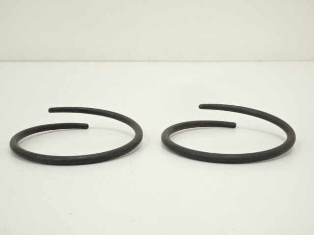  釜師　畠春斎造　万代屋釜（共箱）